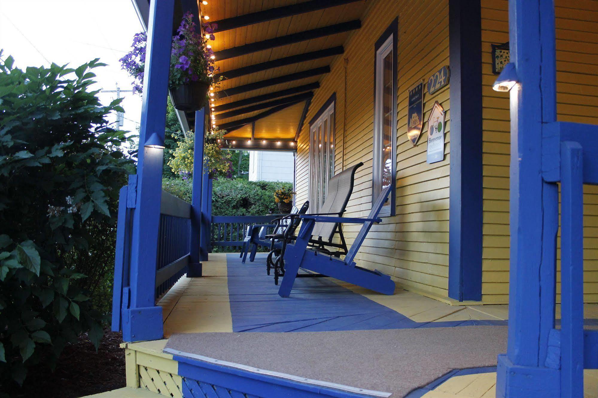 Bed & Breakfast Au Saut Du Lit Magog